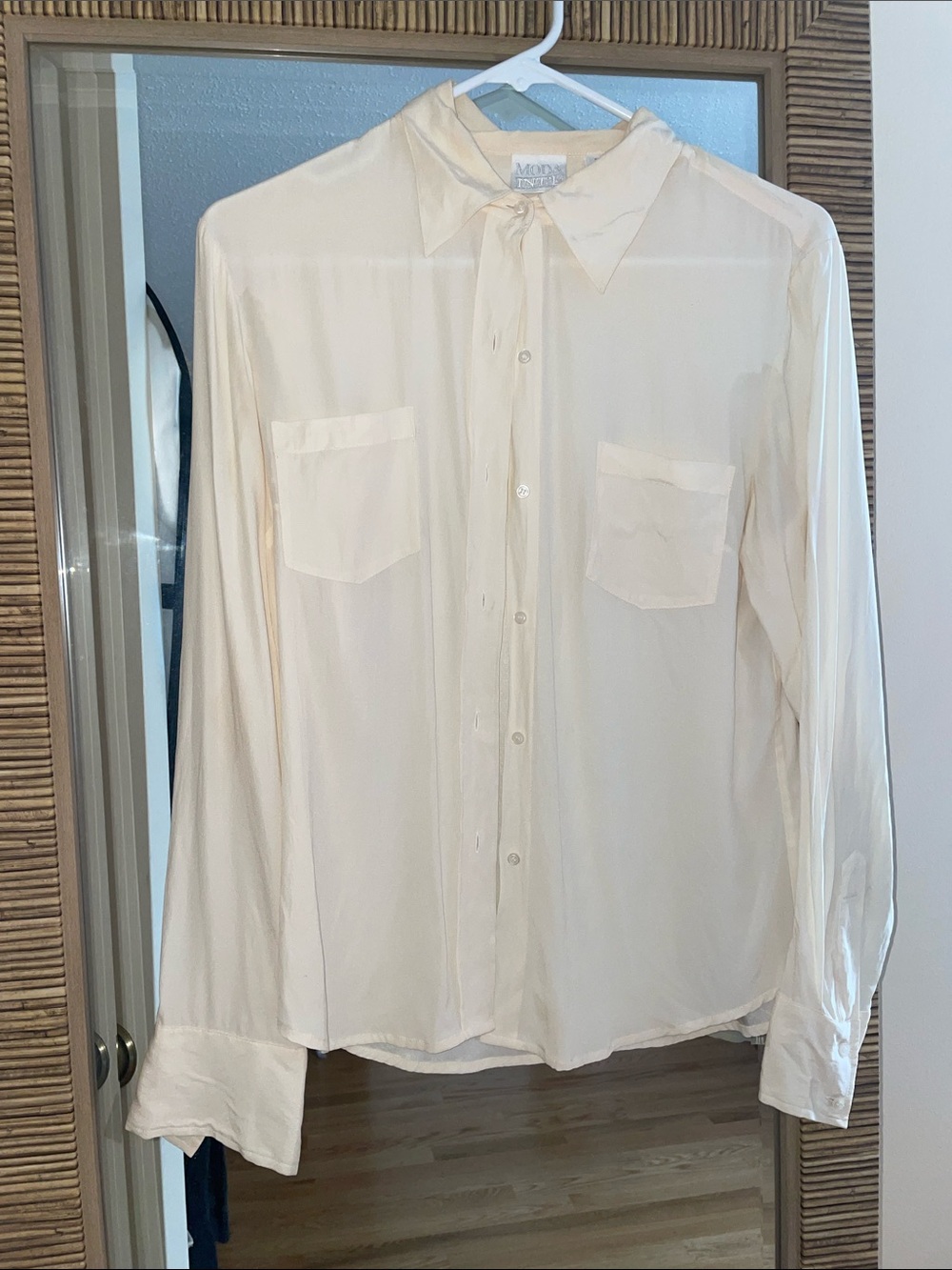 95% SILK VINTAGE VS BLOUSE
